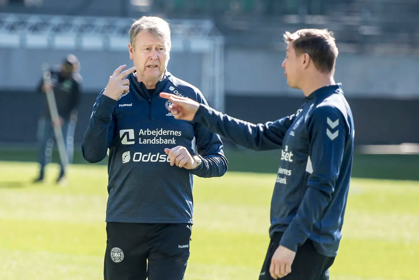 Landstræner Åge Hareide og assistenttræner Jon Dahl Tomasson under det danske fodboldlandsholds træning på Kybun Park i St. Gallen i Schweiz, lørdag den 23. marts 2019.