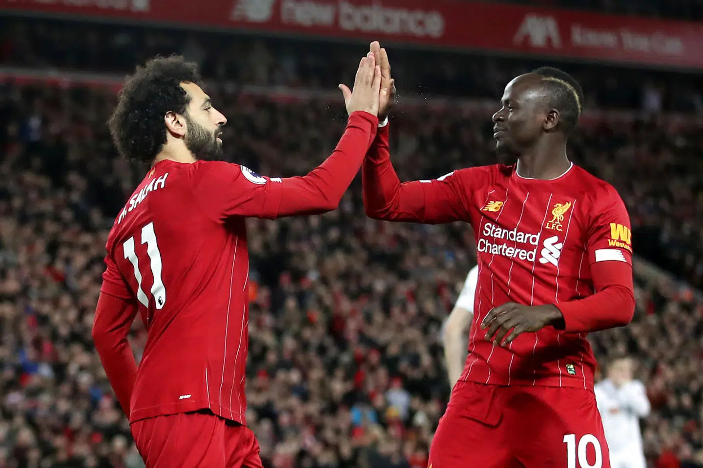 Sadio Mané og Mohamed Salah fejrer en scoring mod Sheffield United på Anfield den 2. januar.
