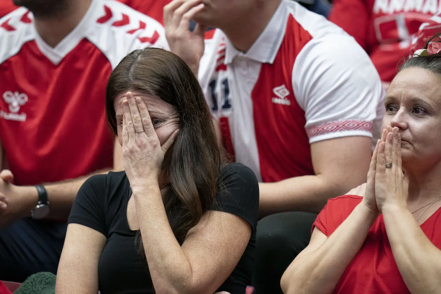 Danske fans ved EM. Ifølge B.T har op mod 20.000 danskere købt billet til mellemrunde-kampene. Liselotte Sabroe/Ritzau Scanpix