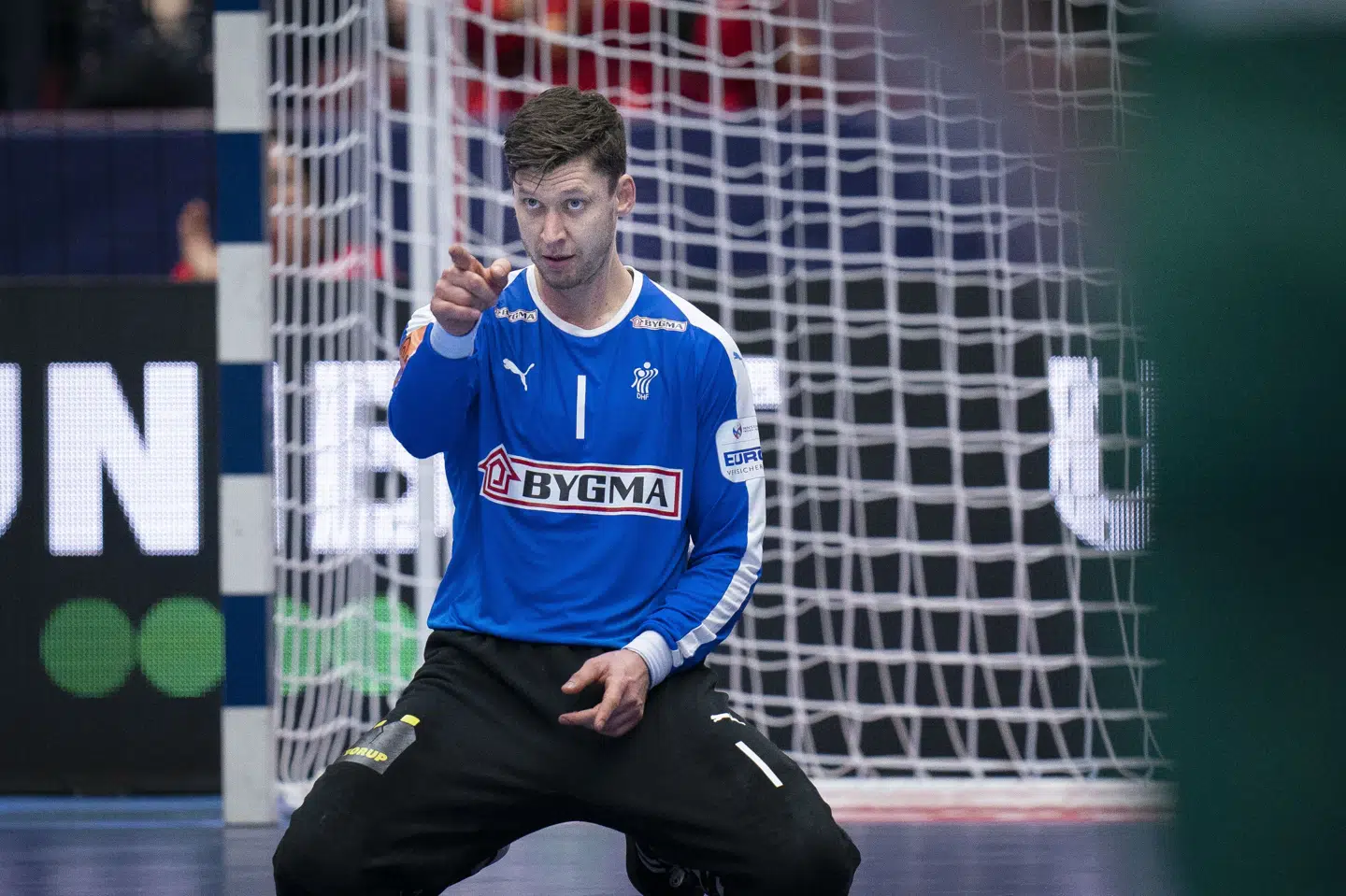 Niklas Landin var med flere store redninger mod Ungarn med til at holde liv i Danmarks håb om en plads i mellemrunden. Liselotte Sabroe/Ritzau Scanpix