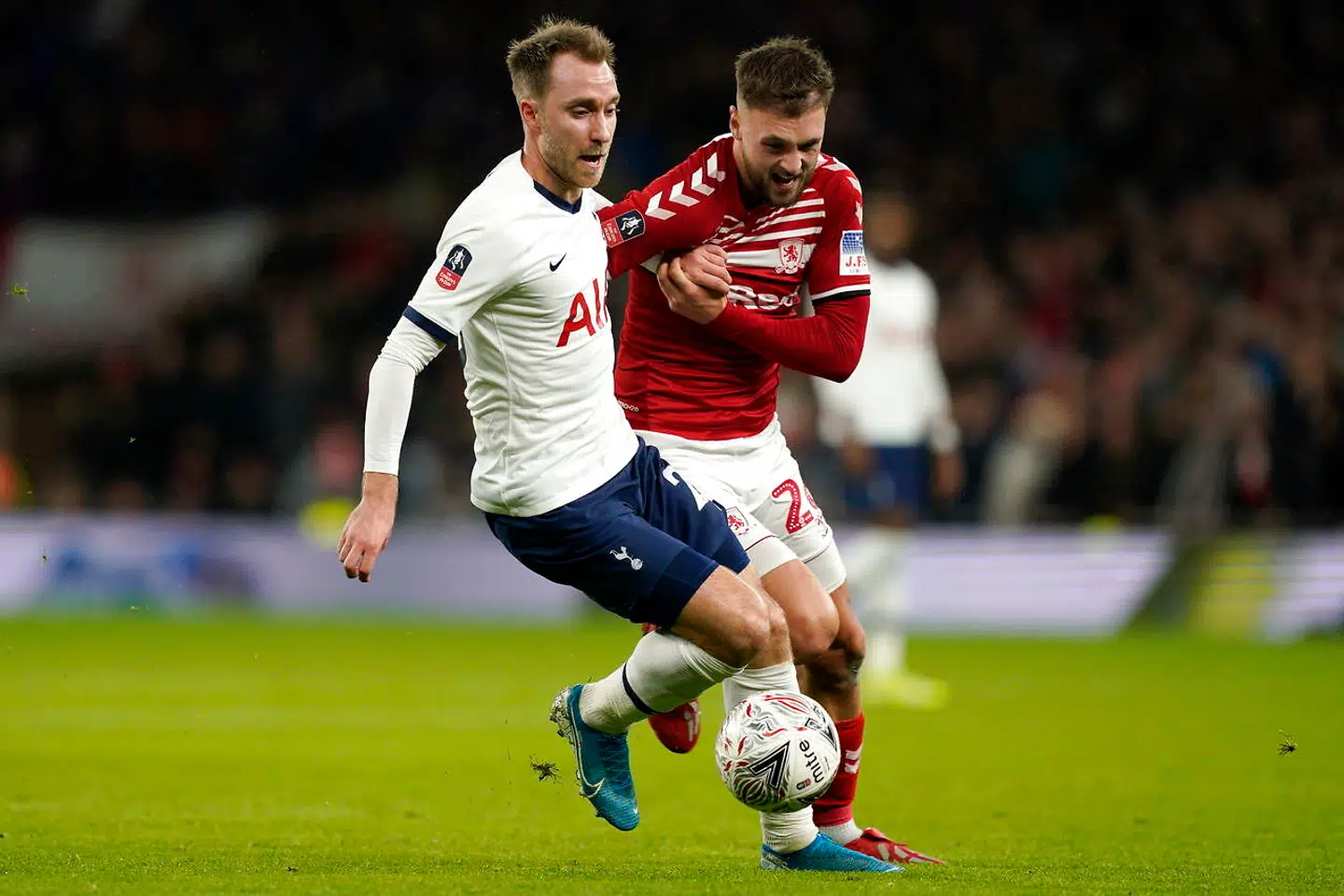 Christian Eriksen (tv.) spillede tirsdag mod Middlesborough.