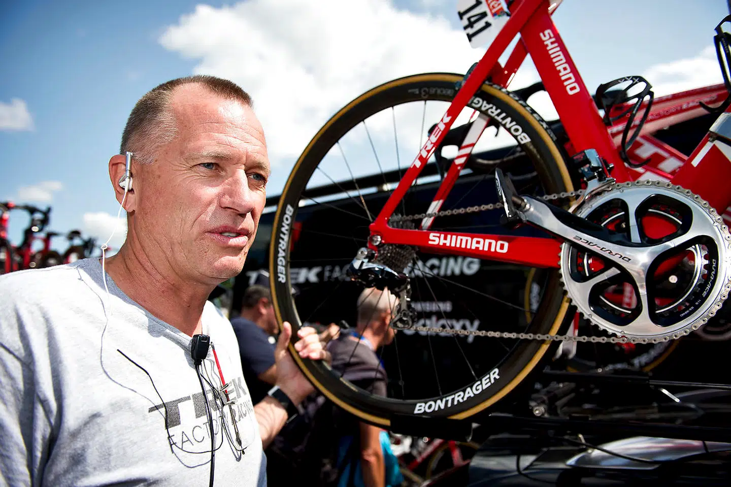 Kim Andersen er sportsdirektør for den danske verdensmester Mads Pedersen hos Trek-Segafredo.