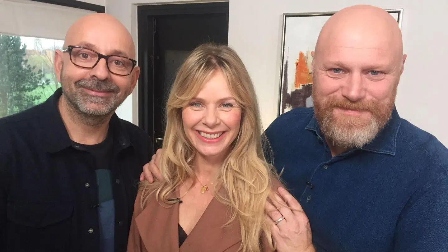 Livsstilskesperterne og værten på DR-programmet 'Kender du typen?'. Fra venstre mod højre er det Flemmin Møldrup, Anne Glad og Mads Steffensen.