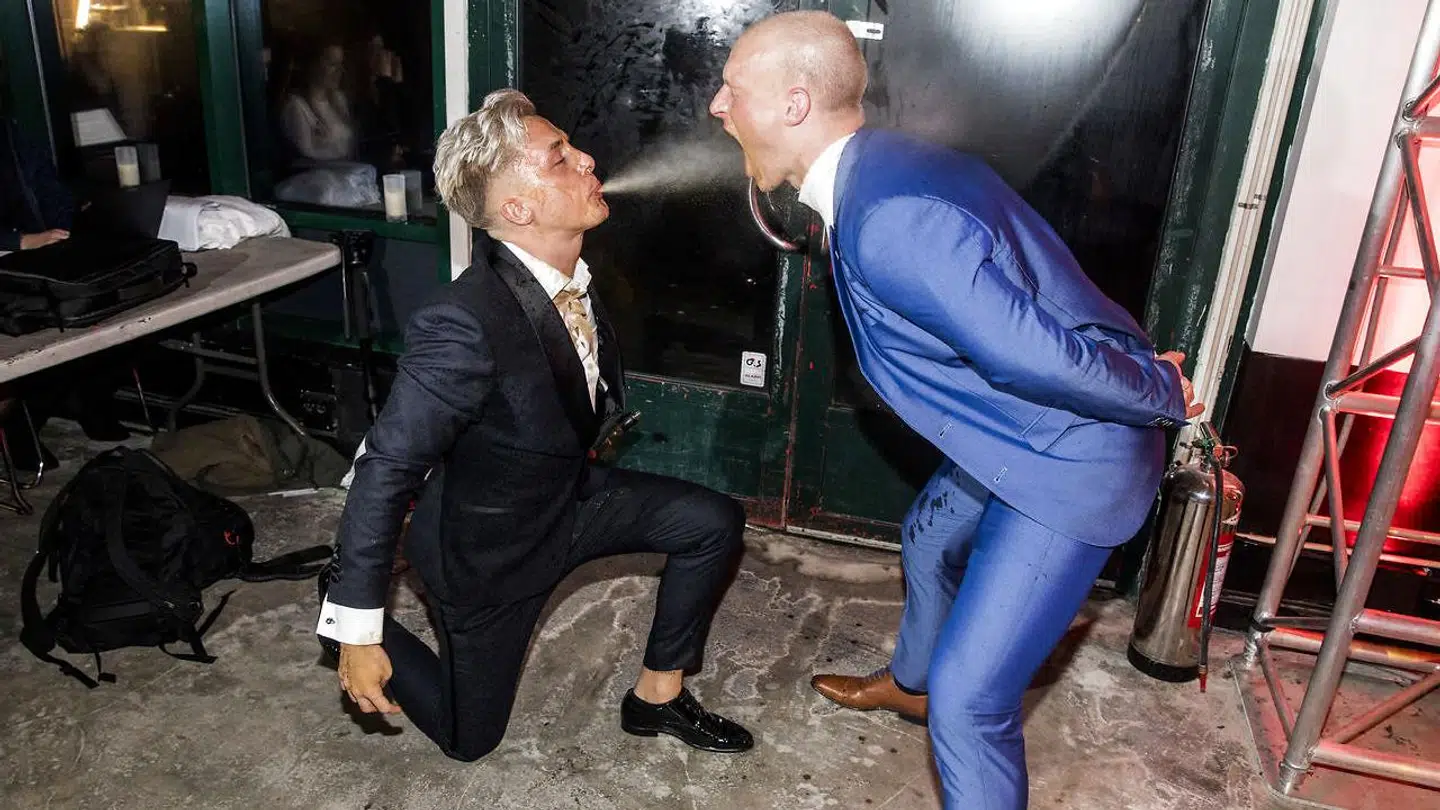 Teitur og Philip May med deres bud på årets måske klammeste billede.
