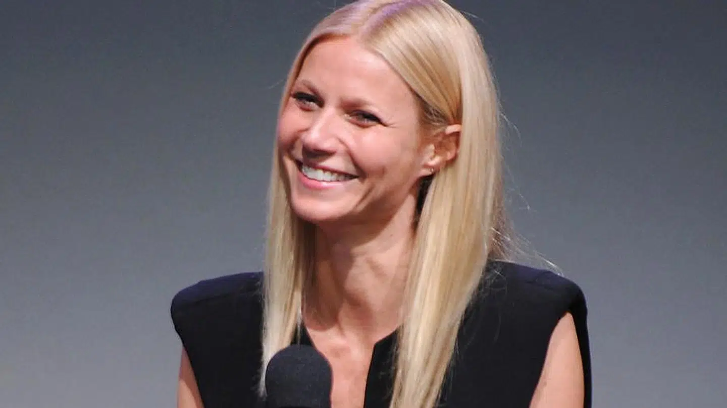 På trods af kritikken kan Gwyneth Paltrow smile hele vejen ned til banken. Hendes virksomhed Goop er nemlig vurderet til at være mere end 1,5 milliarder værd.