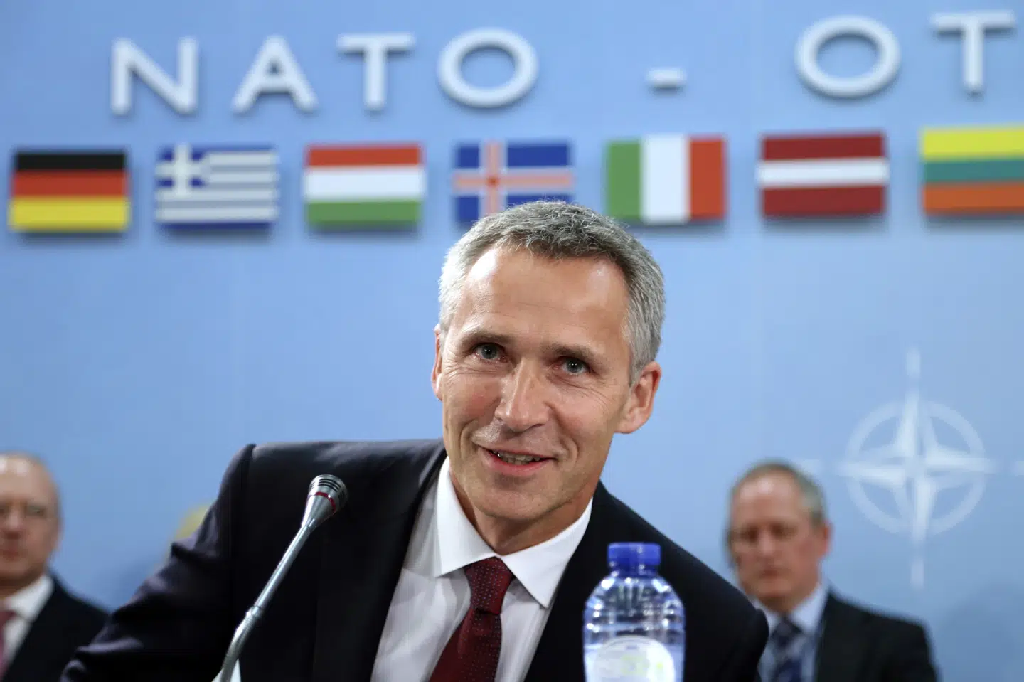 Natos generalsekretær, Jens Stoltenberg (billedet), og USA's præsident, Donald Trump, er enige om, at Nato kan bidrage mere til at sikre stabilitet i Mellemøsten og bekæmpe terrorisme. (Arkivfoto). Francois Lenoir/Ritzau Scanpix