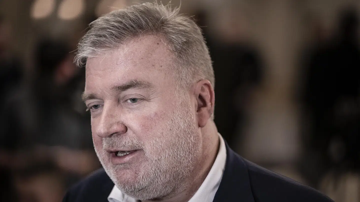 Lars Seier Christensen, medejer af Virtu Cycling, under onsdagens pressemøde i København.