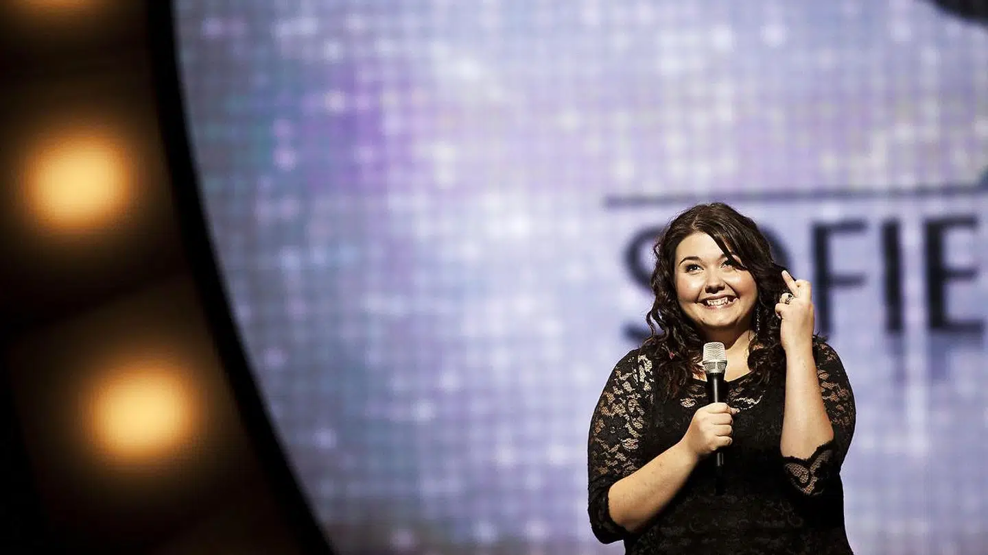 Sofie Hagen er bedst kendt som standupkomiker. Hun har blandt andet optrådt ved Zulu Comedy Galla i 2012 i Operaen, hvor hun var en af de tre upcoming comedytalenter på scenen.