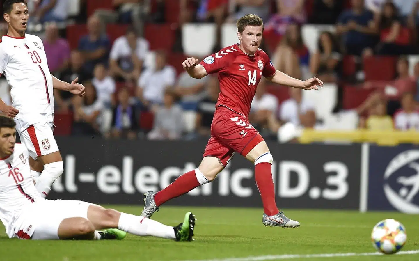 Anders Dreyer i aktion for Danmark i en U21-landskamp mod Serbien tilbage i juni måned