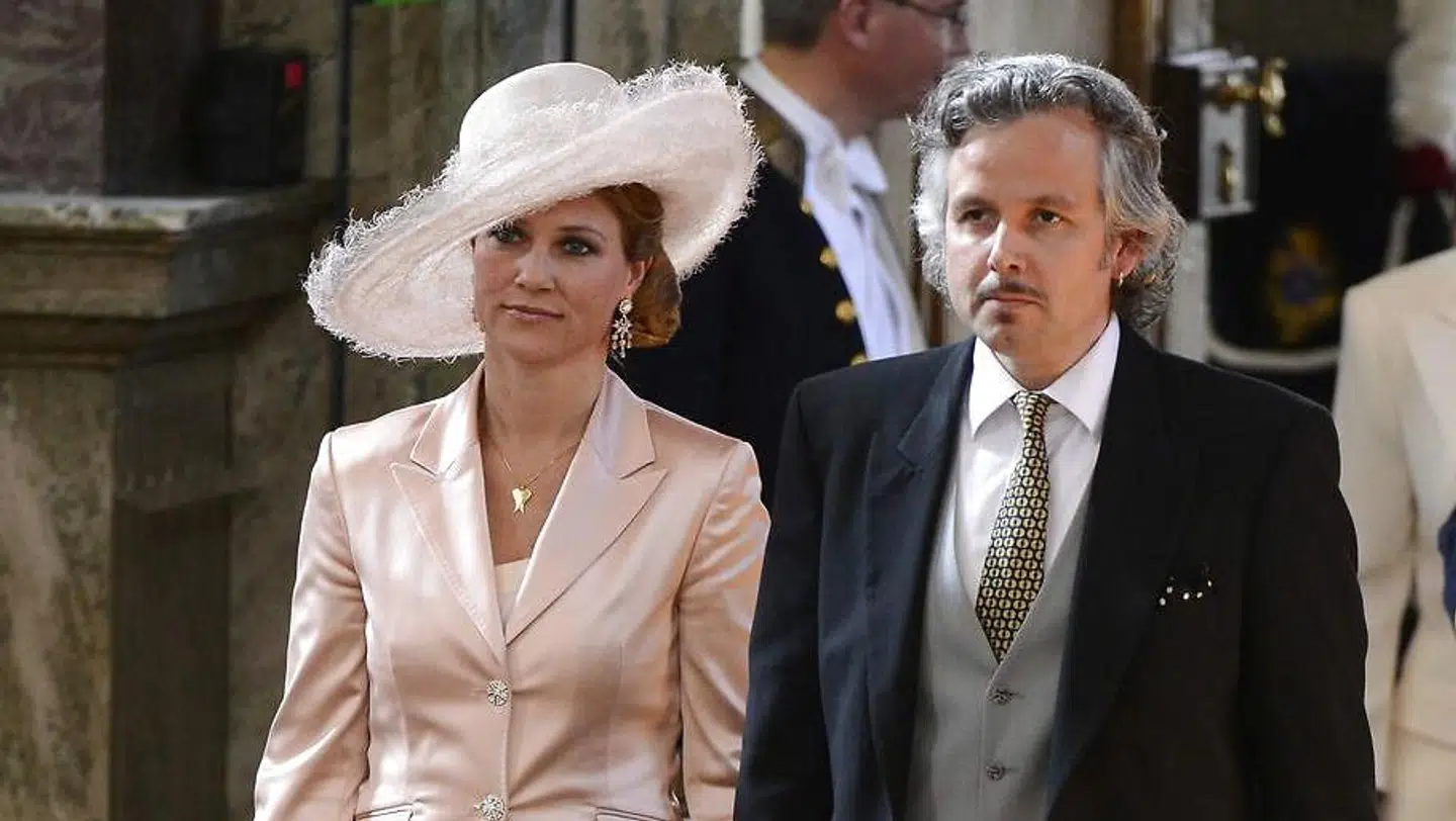 Arkivfoto. Märtha Louise og Ari Behn til prinsesse Estelles dåb i 2012.