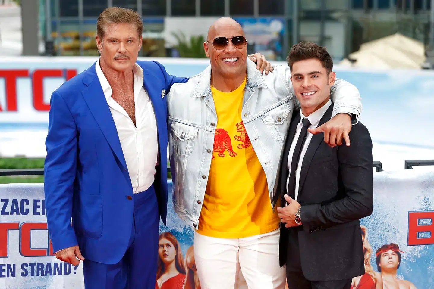 Zac Efron med David Hasselhoff og Dwayne 'The Rock' Johnson, da de i 2017 havde premiere på filmen 'Baywatch'.