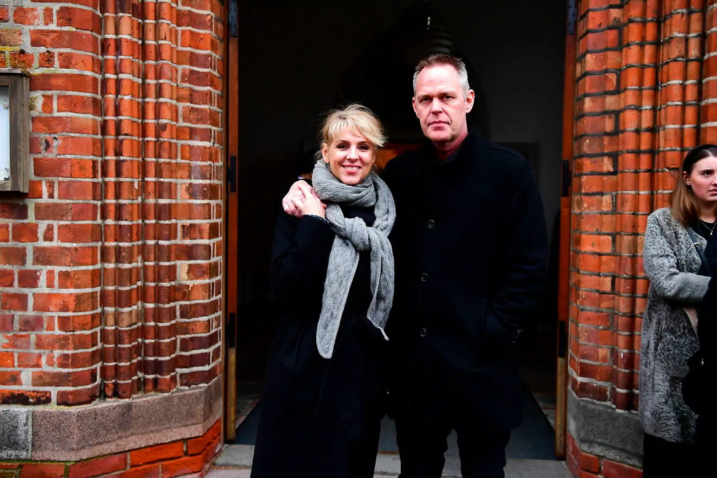 TV-værterne Cecile Frøkjær og Michael Robak.