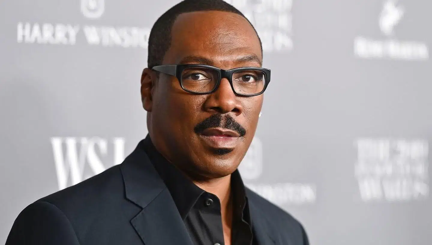 Eddie Murphy bliver kaldt 'Hollywood-slave' af Cosby-lejren.