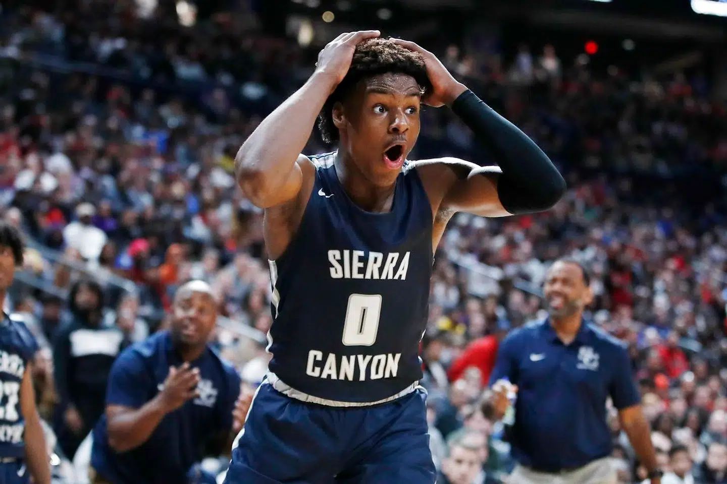 Bronny kan blive endnu bedre end sin egen far, mener Magic Johnson.