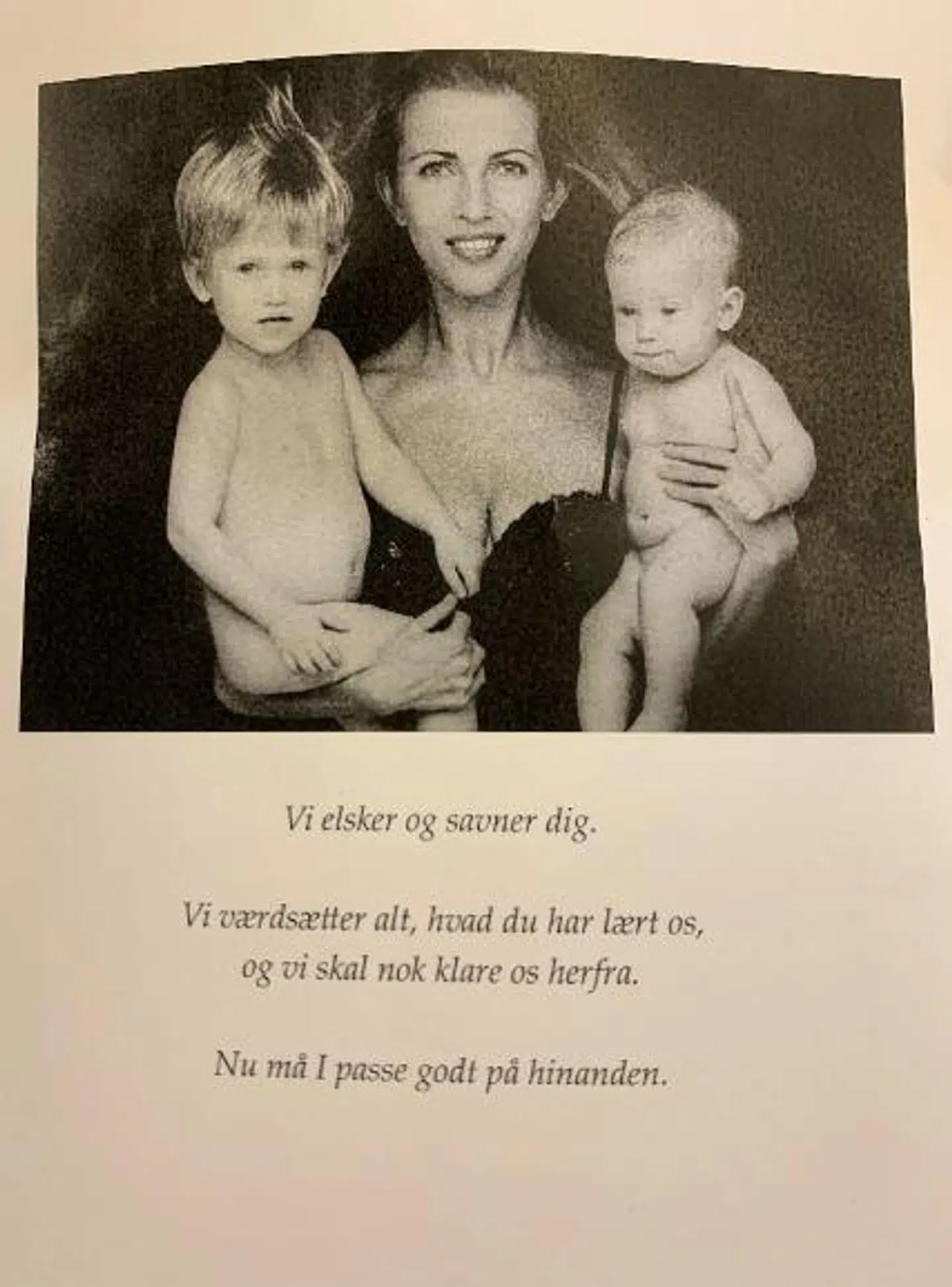 Nicolai og Alexanders rørende farvel til Henriette Zobel.