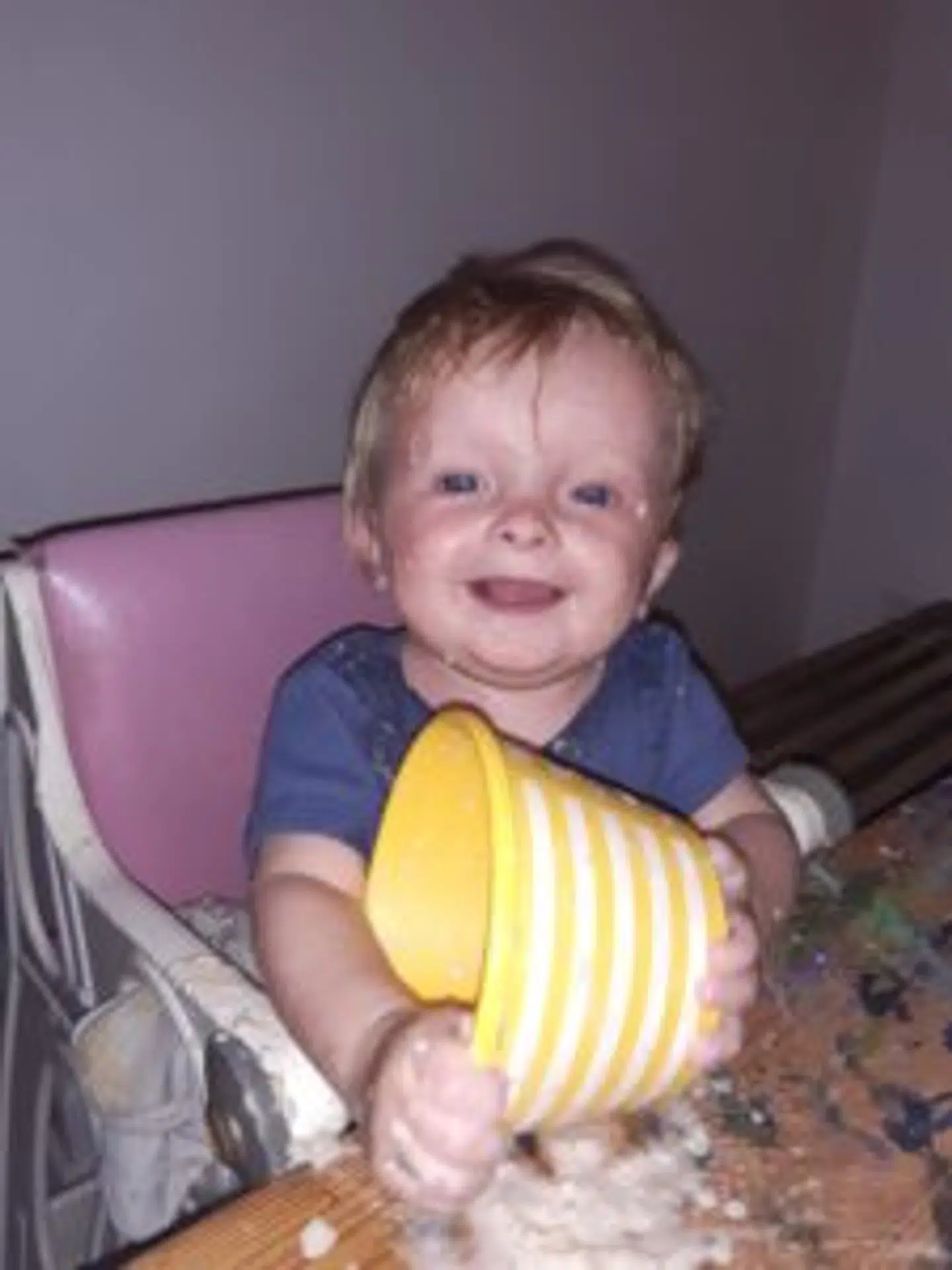 Lille Miso er snart 1 år gammel, og han har aldrig set sin far.