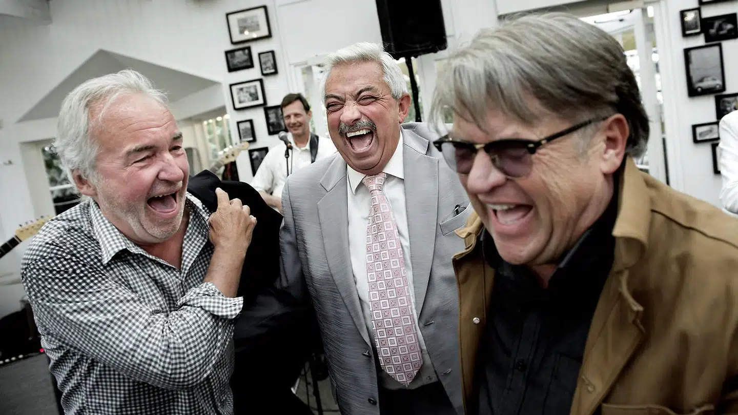 her ses brødrene Olsen (JJørgen t.v. og Niels t.h.) sammen med Johnny Reimar ved hans 70 års fødselsdag i 2013.