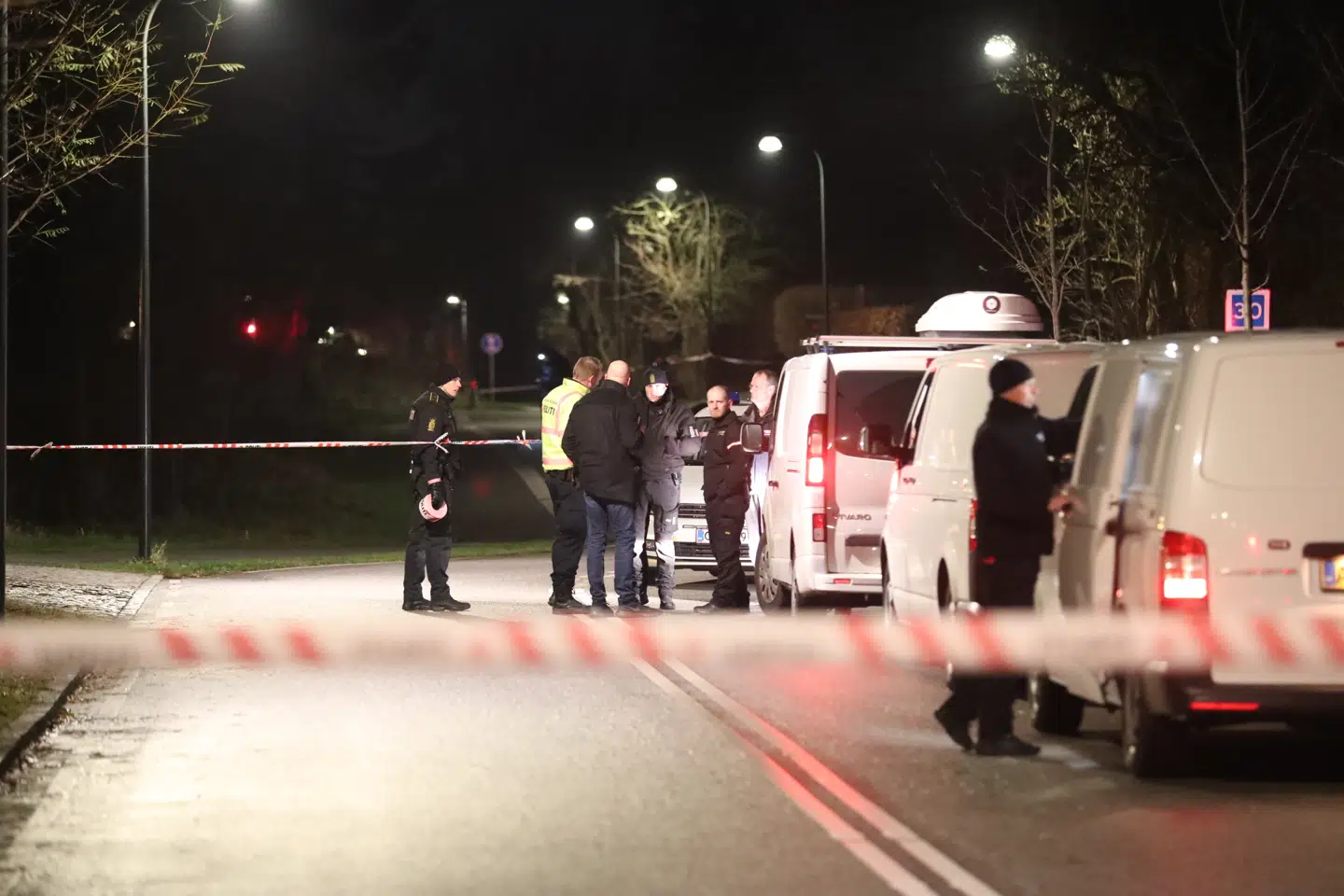 Nordsjællands Politi arbejdede torsdag aften i området omkring Birkerød Skole.