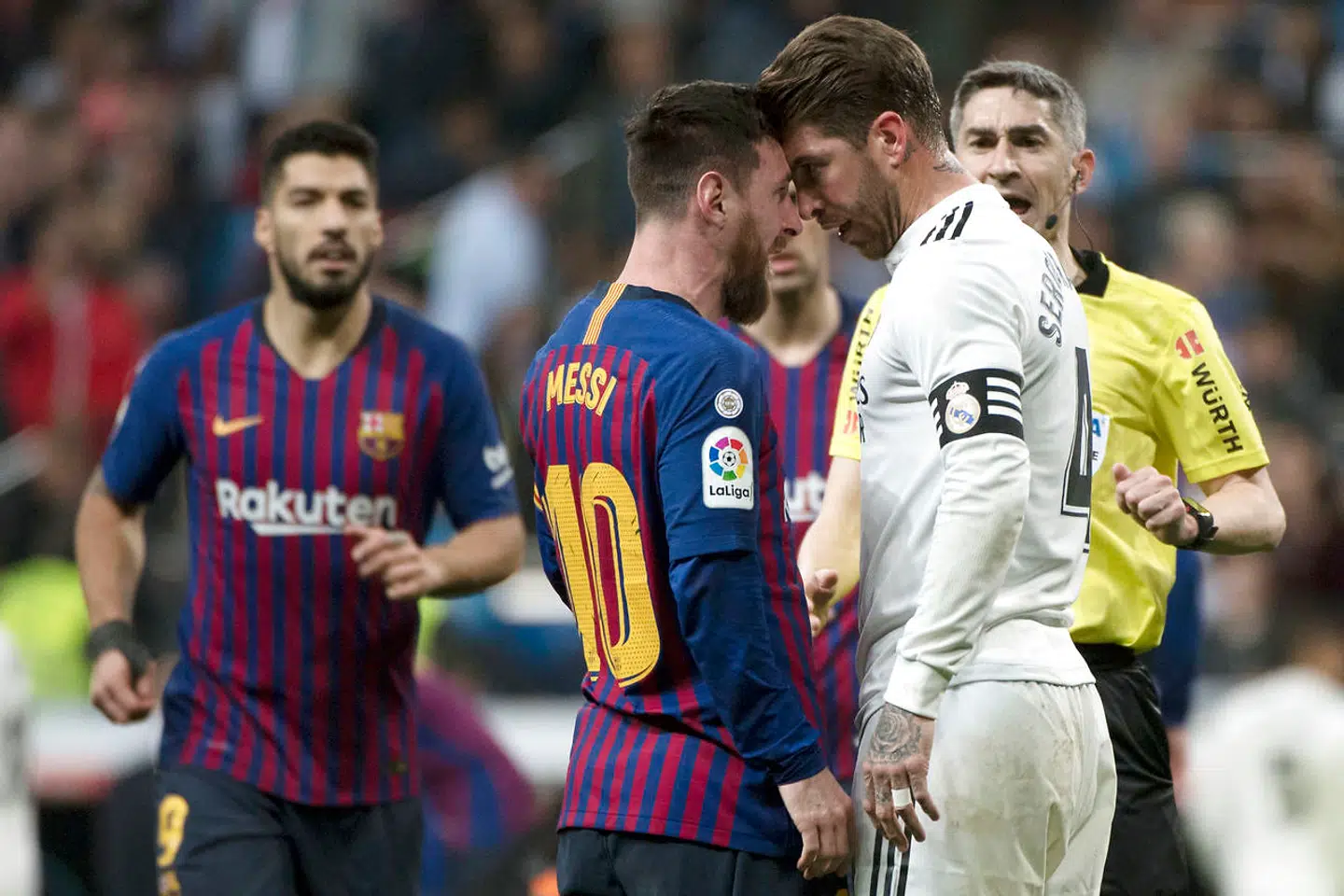 Den 18. december kan danskerne opleve Lionel Messi og Sergio Ramos, når TV 2 sender El Clásico.