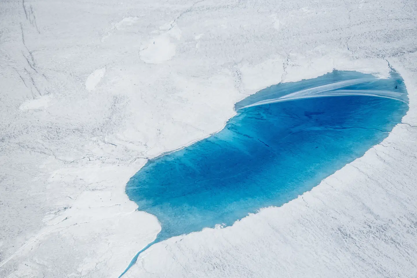 Indlandsisen nær Nuuk i Grønland søndag den 18. august 2019. Der samles smeltevand flere steder på isen. (Foto: Mads Claus Rasmussen/Ritzau Scanpix) Mads Claus Rasmussen/Ritzau Scanpix