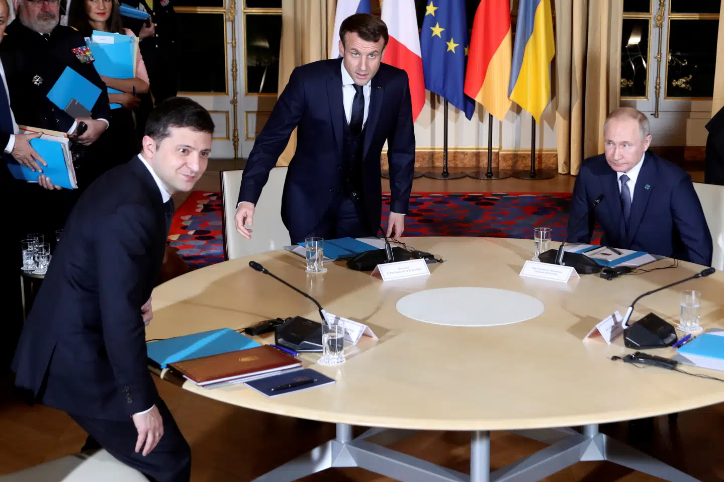 Ruslands præsident, Vladimir Putin, siger, at han er tilfreds med forløbet af et topmøde i Paris om fred i Ukraine mandag. Putin mødte i Paris for første gang Ukraines relativt nye præsident, Volodymyr Zelenskij, i et nyt forsøg på at løse konflikten i det østlige Ukraine, Frankrigs præsident, Emmanuel Macron, var mægler sammen med forbundskansler Angela Merkel. Pool New/Reuters