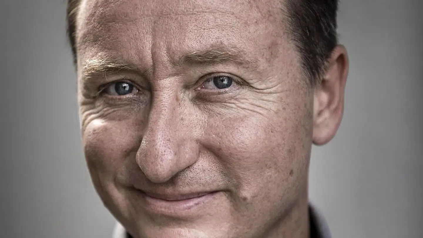 Søren Fauli har firmaet 'Dauli Film ApS'.