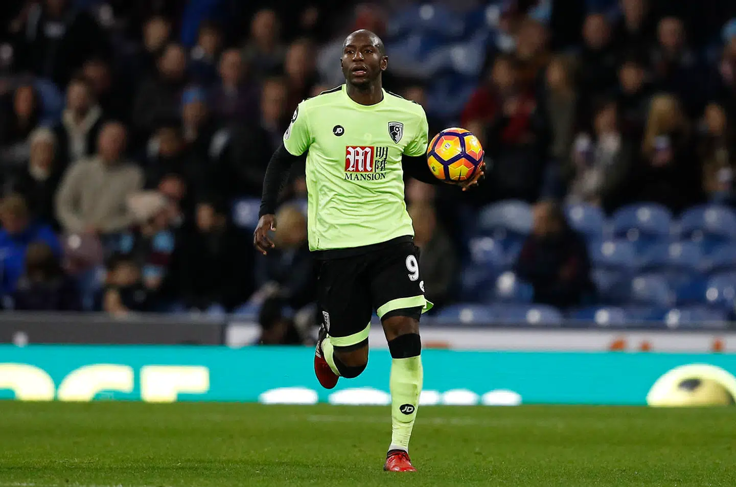 26-årige Benik Afobe mistede sin toårige datter for lidt over en uge siden.