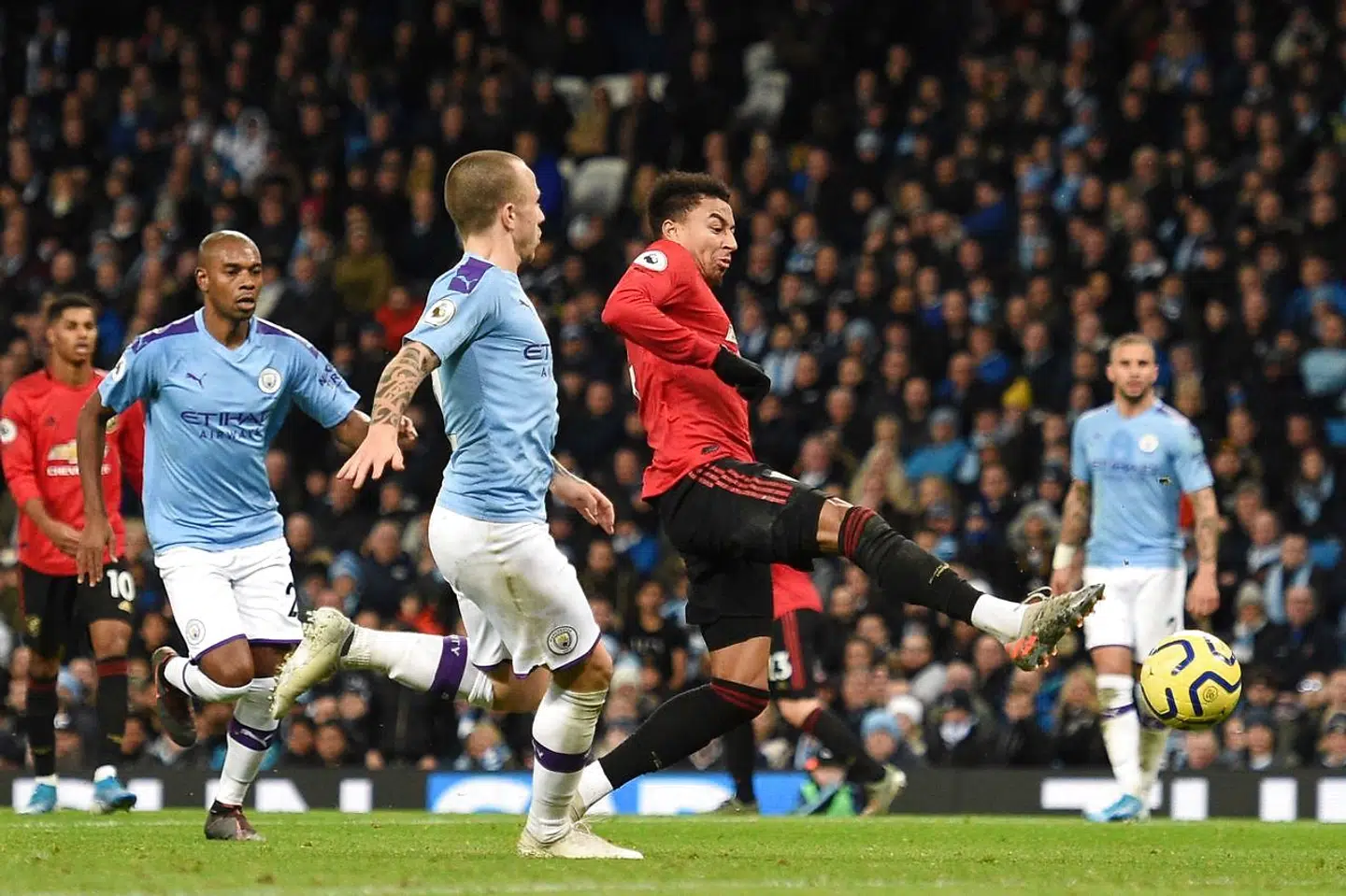Manchester United vandt opgøret mod rivalerne fra City.