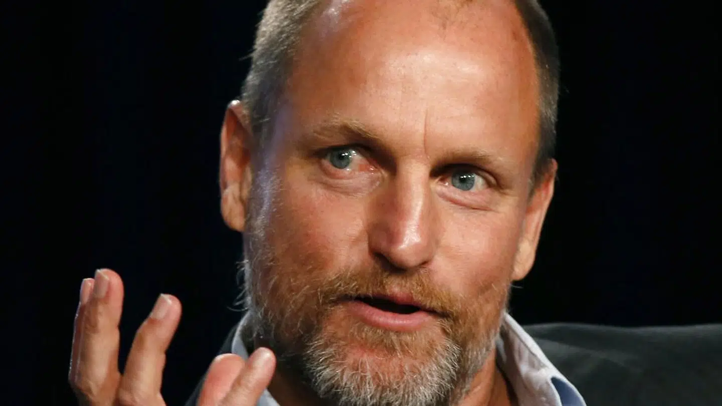 58-årige Woody Harrelson holder det tætte venskab med 50-årige Matthew McConaughey.