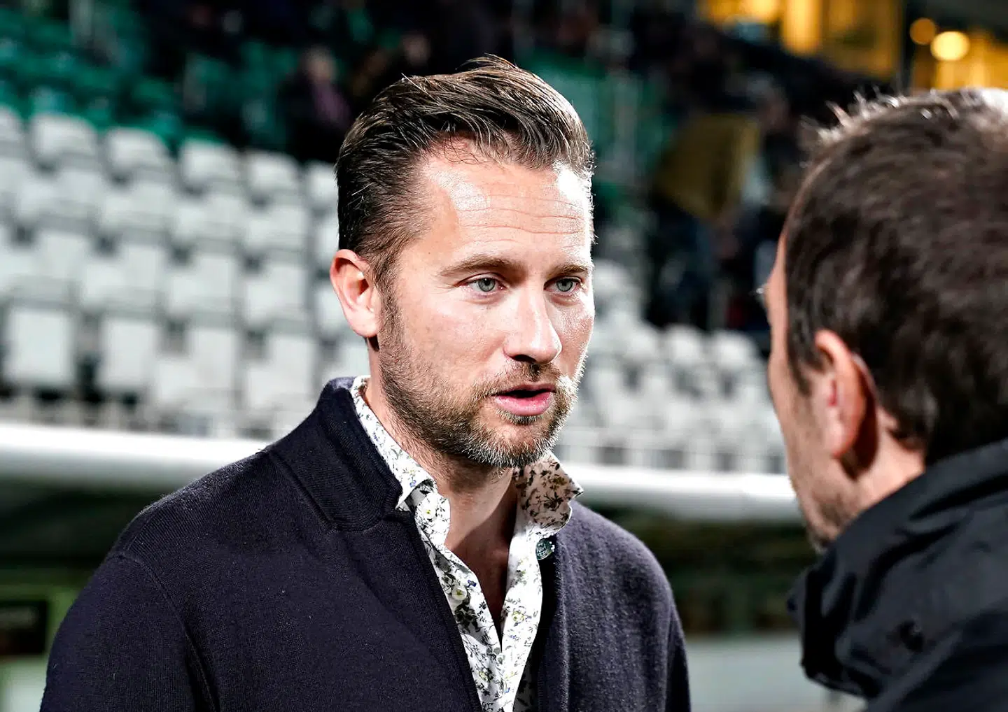 Viborg har stort set ikke udtalt sig i løbet af skandalesagen om Bernio Verhagen. Og sådan fortsætter klubben, selvom planen var, at B.T. skulle lave et interview med sportdirektør Jesper Fredberg (ses på billedet) efter kampen mod Vejle. Men det tilbud blev trukket i land igen.