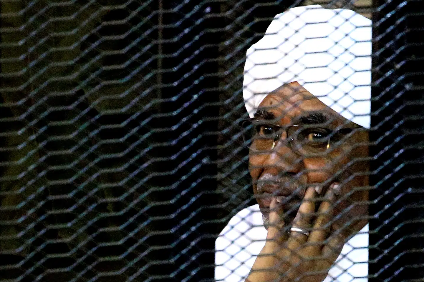 75-årige Omar al-Bashir sidder i øjeblikket fængslet og afventer sin retssag, hvor han er anklaget for adskillige tilfæde af korruption. (Arkivfoto) Mohamed Nureldin Abdallah/Reuters