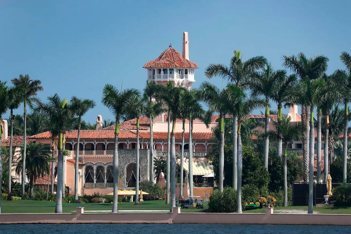 Mar-a-Lago i Florida. Har skal Trump-klanen fejre Thanksgiving.