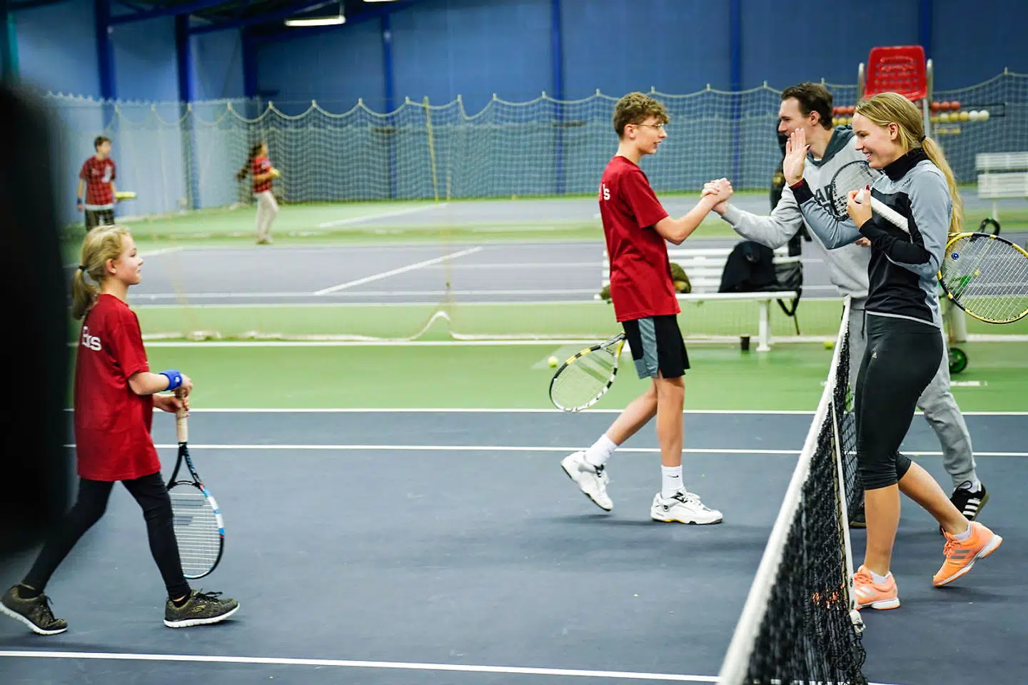 Caroline Wozniacki efter et spil tennis med Sebastian og Jasmin på 15 og 13 år, på KB's tennis baner på Frederiksberg, tirsdag den 26. november 2019