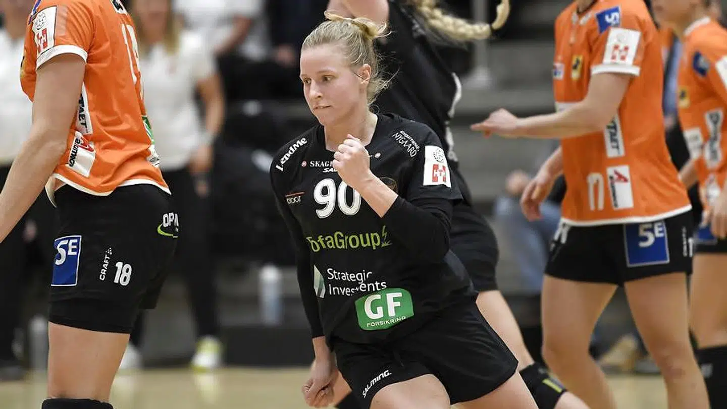 Mia Rej er taget med til Japan, men må – formentlig – spejde langt efter spilletid.