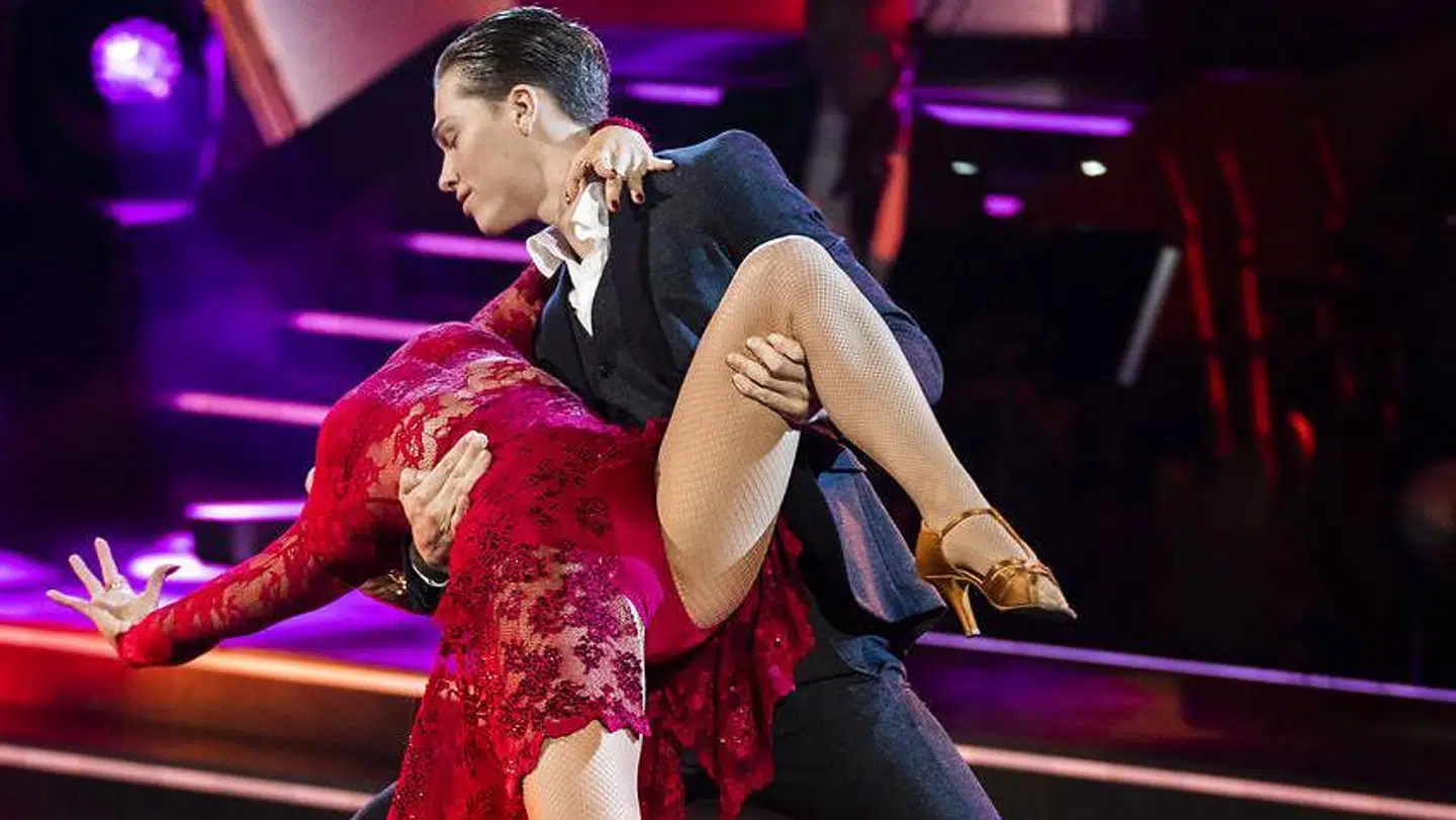 Model Oscar Bjerrehuus og Asta Björk. Semifinalen i Vild med dans.