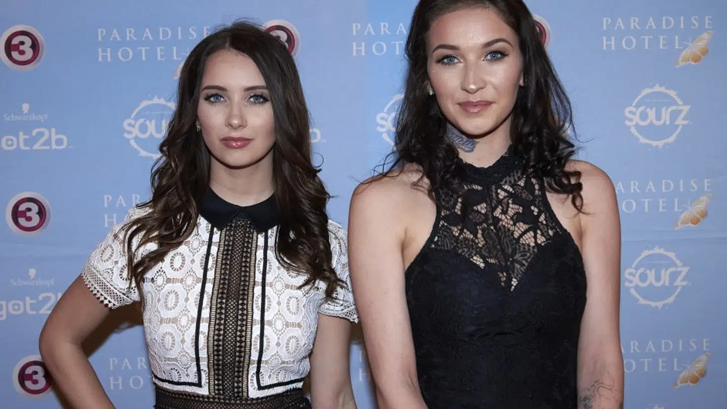 Nikita Klæstrup og søsteren Sasha Klæstrup, 'Paradise Hotel' 2016. (Foto: Janus Nielsen)