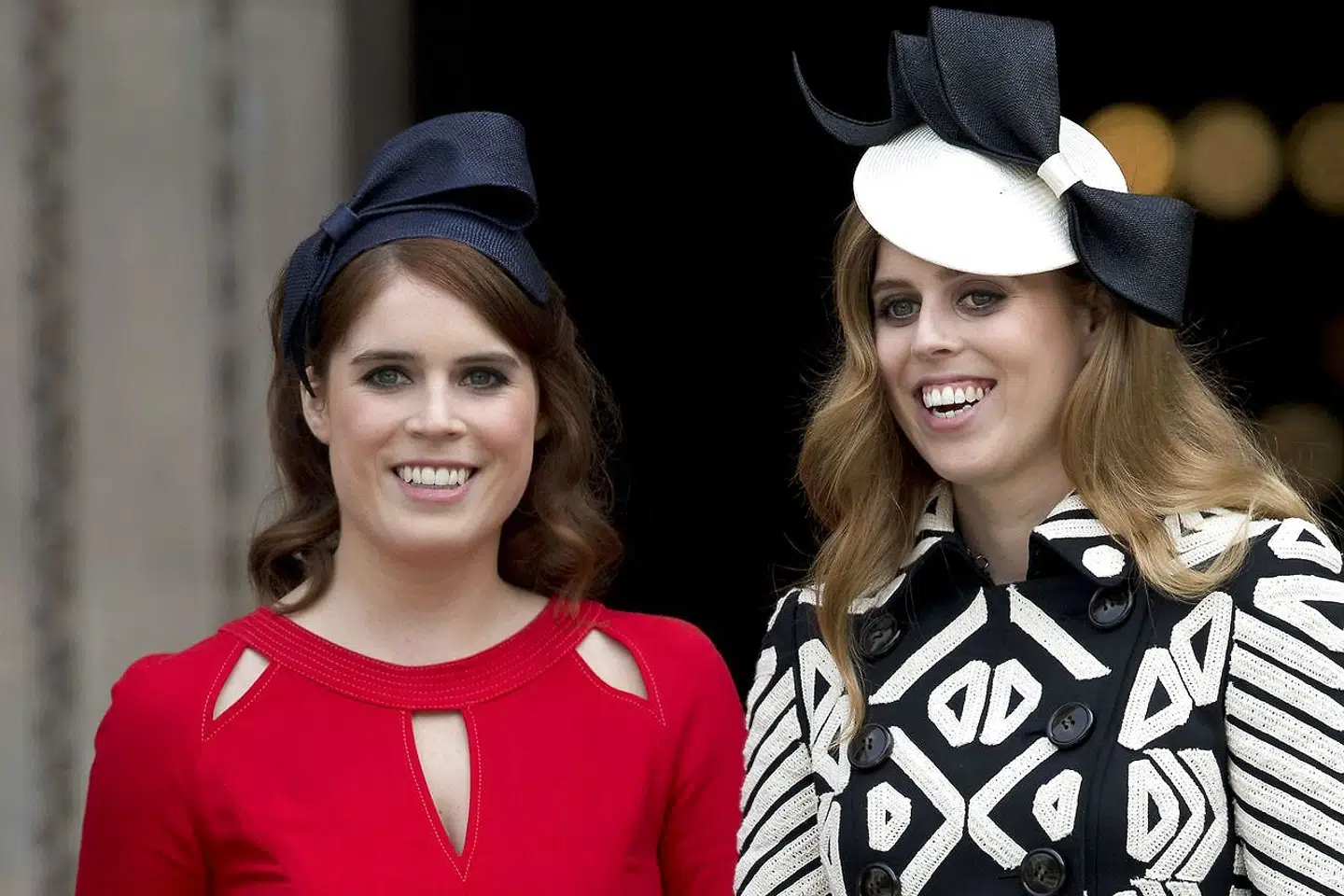 Prinsesse Eugenie og prinsesse Beatrice.