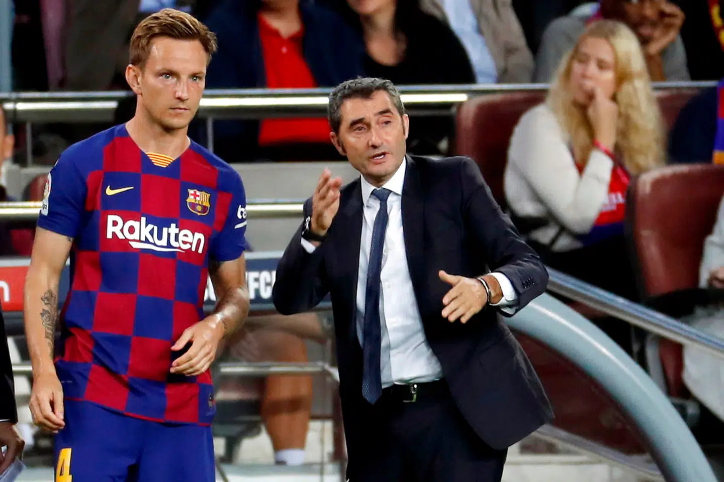 Ivan Rakitic og FC Barcelona-træner Ernesto Valverde.