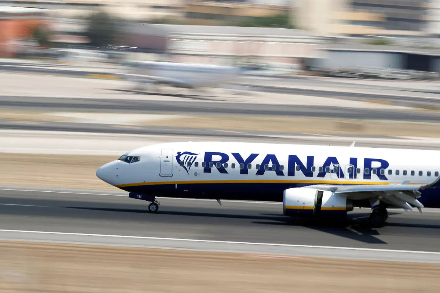 Ryanair lancerede tilbud på Black Friday, men priserne var den samme 14 dage senere, viser en undersøgelse i Storbritannien.