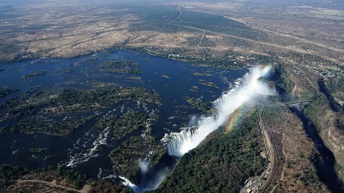 Victoria Falls er ikke engang halvt så prægtigt, som det var engang.