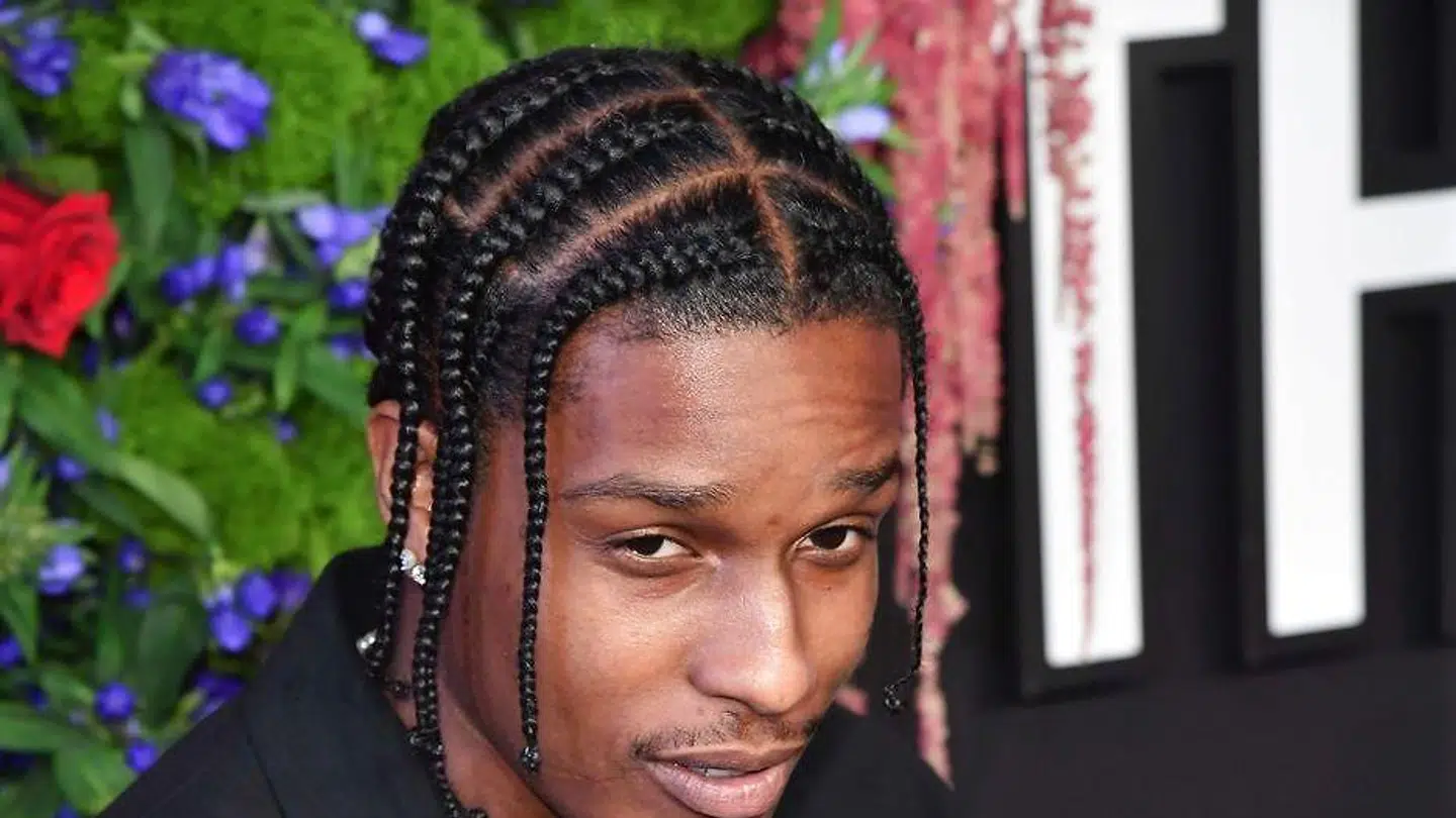 Den 31-årige rapper slap for at afsone sin straf i Sverige.