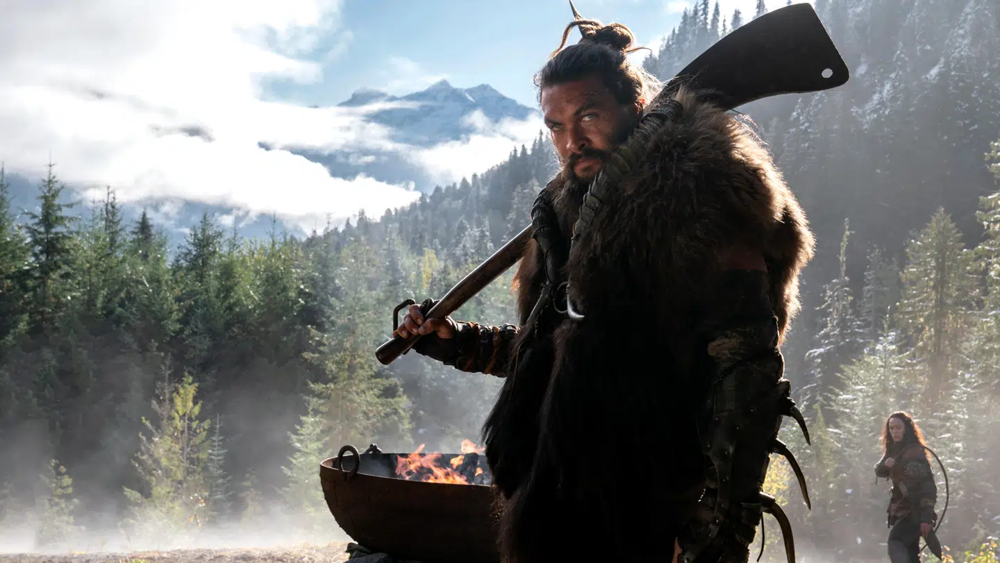 Jason Momoa er en af de få overlevende, efter det meste af jorden er gået under i serien 'See'.