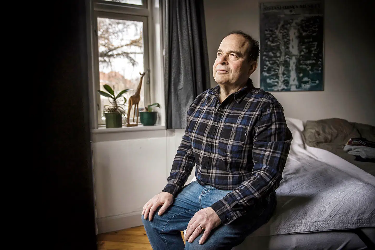 Arne Notkin er gift og far til to børn. I sin nye bog, der handler om hans sygdomsforløb, taler han med dem om, hvordan det påvirkede dem, at han fik konstateret kræft.