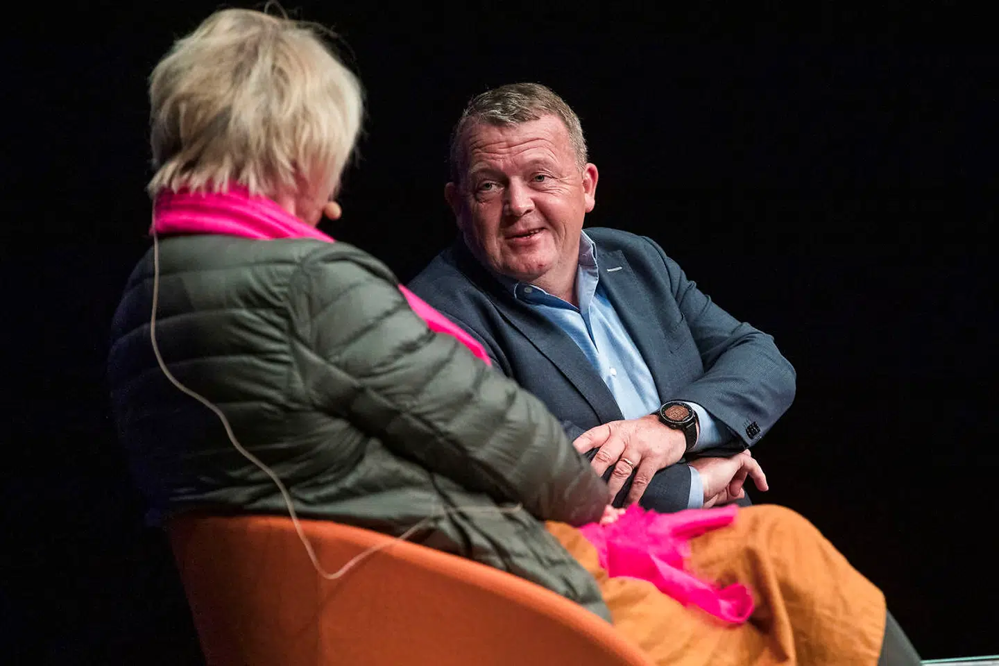 Den tidligere statsminister og formand for Venstre Lars Løkke Rasmussen holder foredrag i Aarhus onsdag den 6. november 2019. Det sker under overskriften 'Befrielsens øjeblik II', som refererer bogen, der udkom under valgkampen og var en overraskelse for de fleste. Heri foreslog han blandt andet en regering med Venstre og Socialdemokratiet.. (Foto: Mikkel Berg Pedersen/Ritzau Scanpix)