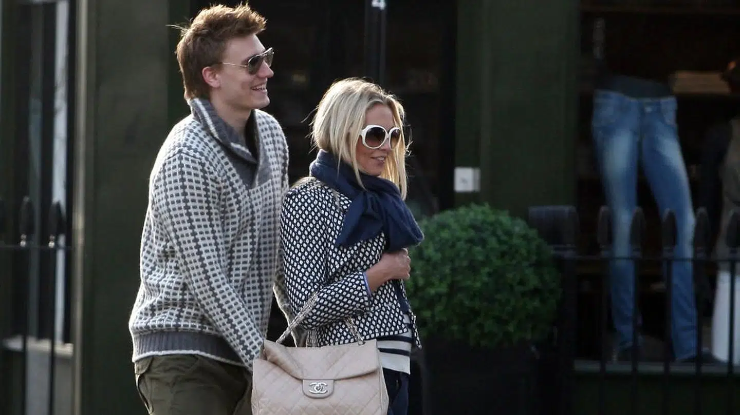 Nicklas Bendtner og Caroline Fleming i 2010, da de var nyforelskede, og Arsenal-spilleren netop var flyttet ind hos hende i London. (Foto: Scanpix)