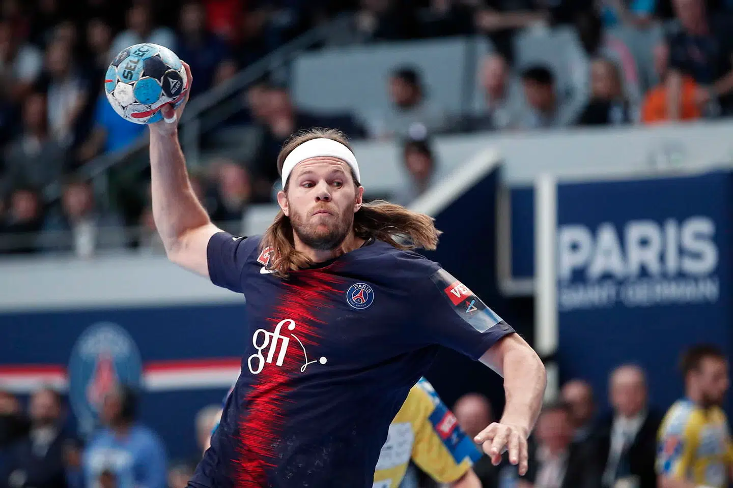 Mikkel Hansen i aktion for Paris St.-Germain.
