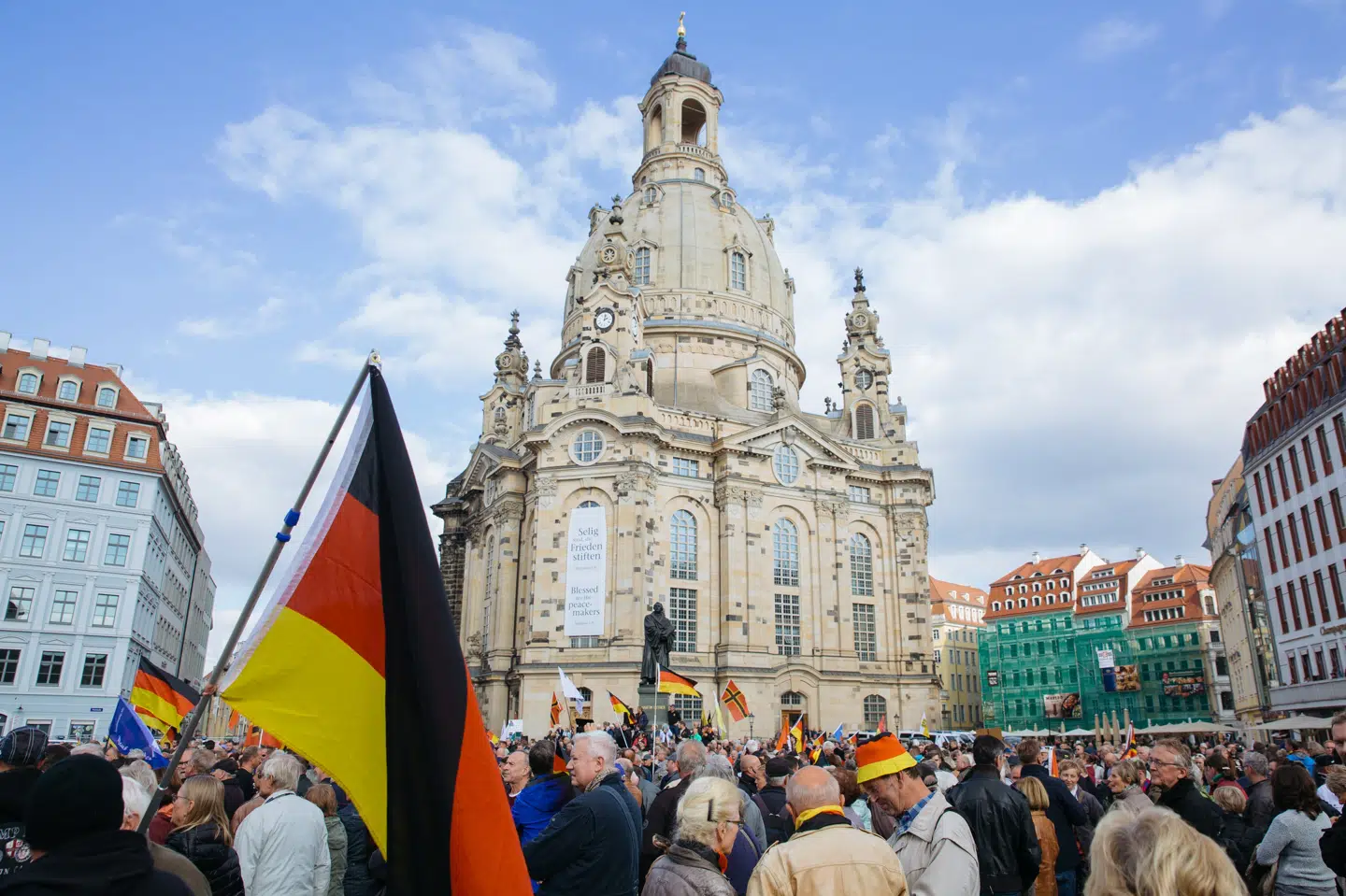 Dresden, som er hovedstad i delstaten Sachsen, har længe været en bastion for højreradikale. Byen er arnested for den antimuslimske bevægelse Pegida. I sidste måned markerede tilhængere af Pegida, at bevægelsen har eksisteret i fem år. (Billedet). Oliver Killig/Ritzau Scanpix