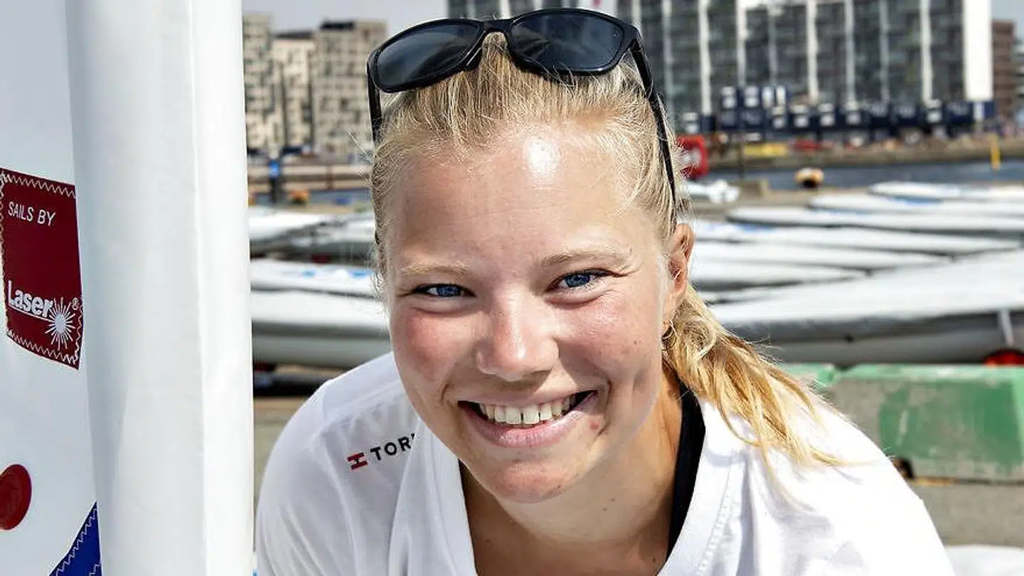 Anne-Marie Rindom ses her med sin Laser Radial sejlbåd, onsdag 25. juli 2018. VM i sejlsport i Aarhus, Hempel Sailing World Championships, foregår fra 30. juli til 12. august, og åbning den 2. august. Aarhus er et svært sted at sejle. Bølgerne og vinden er svære at finde et mønster i, og det kan de danske sejlere måske udnytte til en fordel under VM i Aarhus. Det skriver Ritzau, tirsdag den 31. juli 2018.. (Foto: Henning Bagger/Ritzau Scanpix)