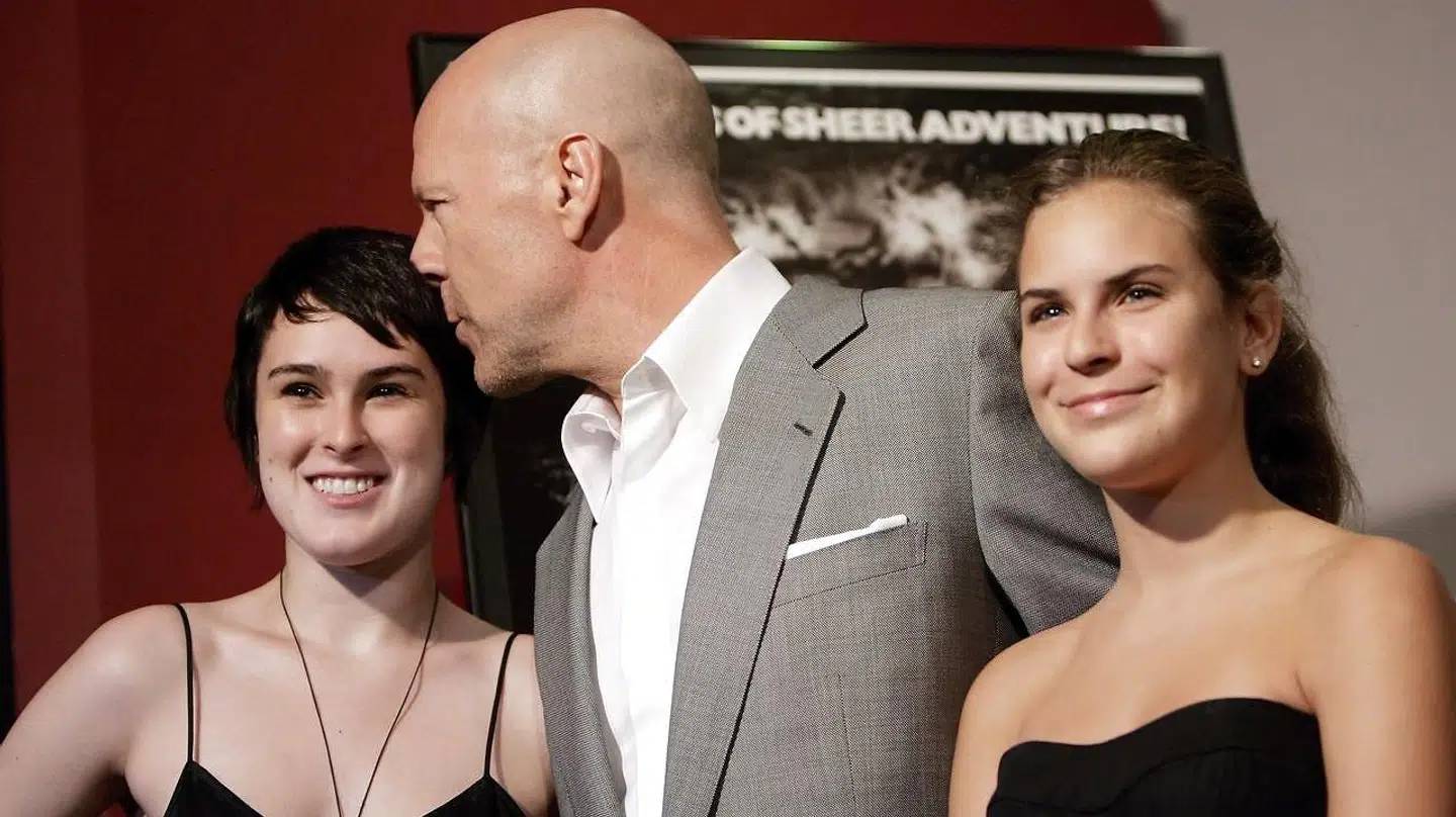 Her ses Tallulah Willis i 2007, da hun var omkring 13 år. Hun står til højre på billedet.. EPA/STEFAN ZAKLIN