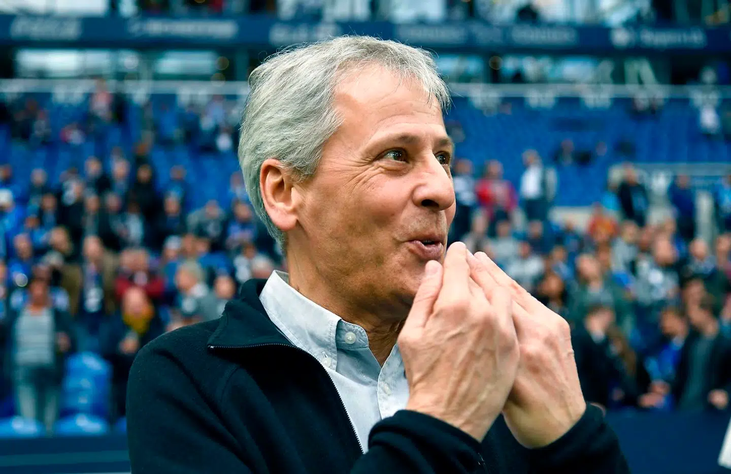 Lucien Favre tager desperate midler i brug for ikke at miste flere spillere.